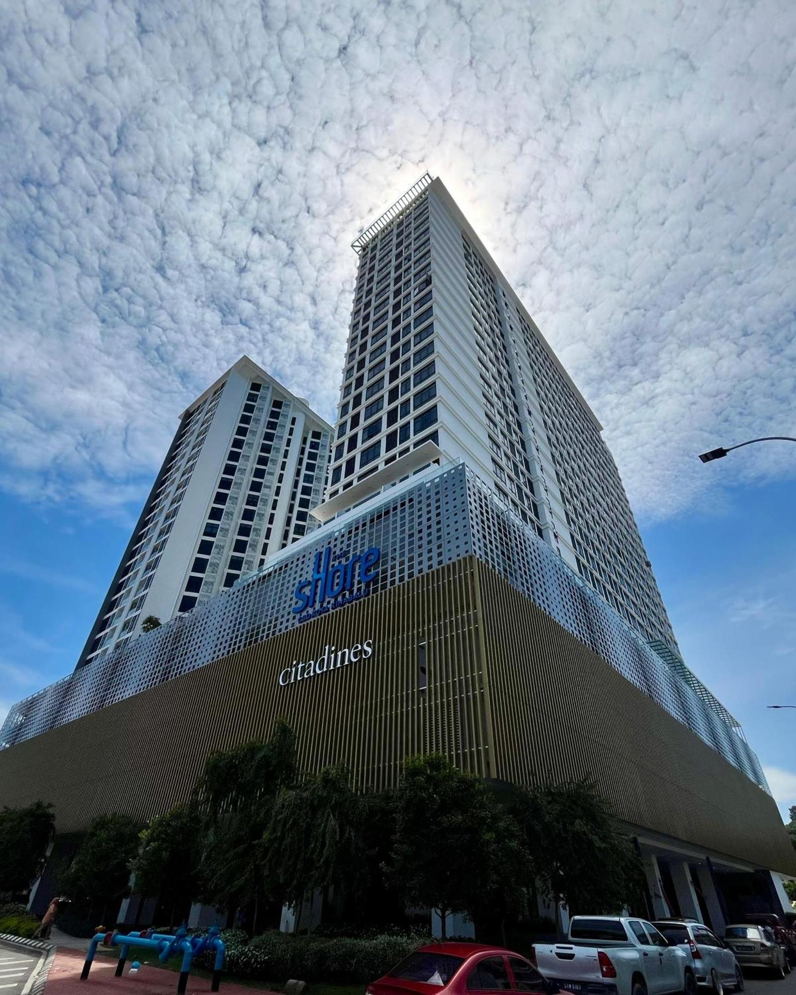 Covesign Suite, The Shore コタキナバル エクステリア 写真